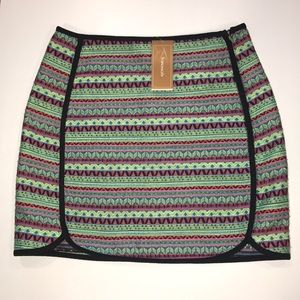 NWT Blue Rain Aztec patterned skirt ▪️sz M